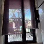 Villa Luminoasa Cu Curte Privata