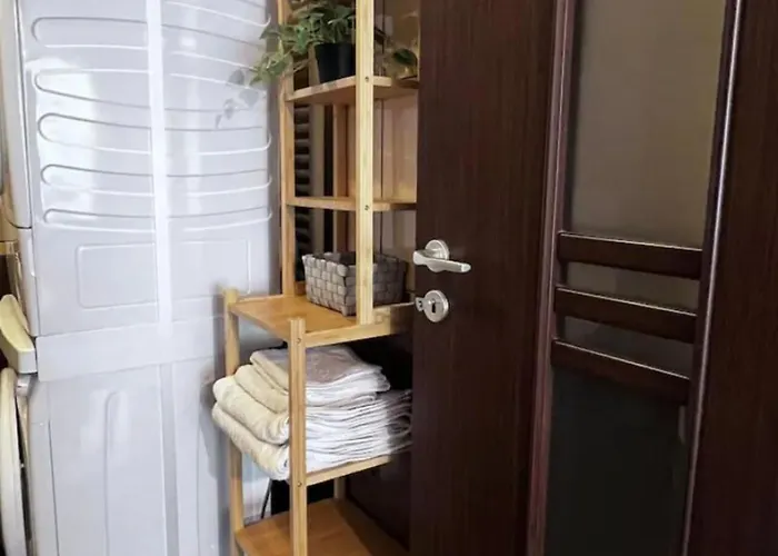 Luminoasa Cu Curte Privata *